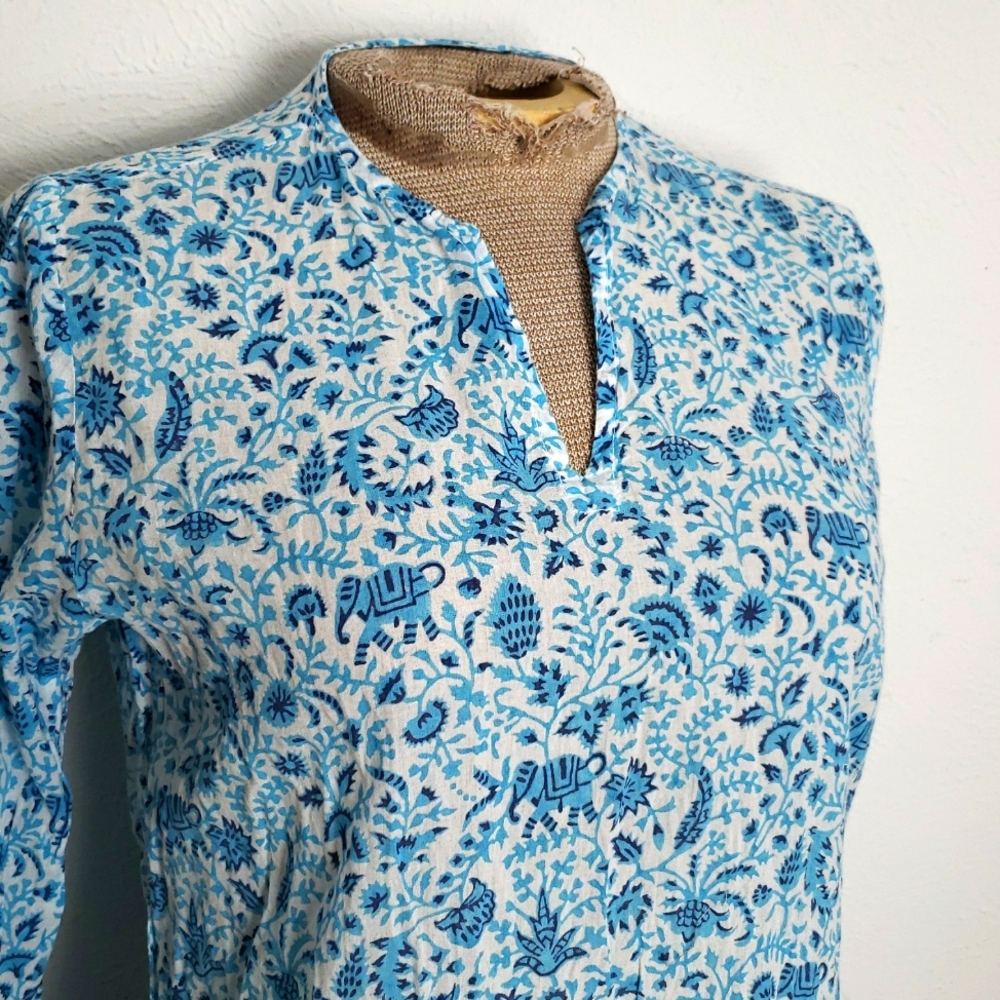 Roller Rabbit Floral Elephant Patterned Tunic Top… - image 3